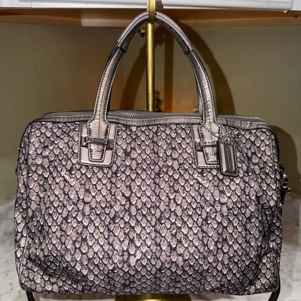Coach Women's Grey and Black Bag